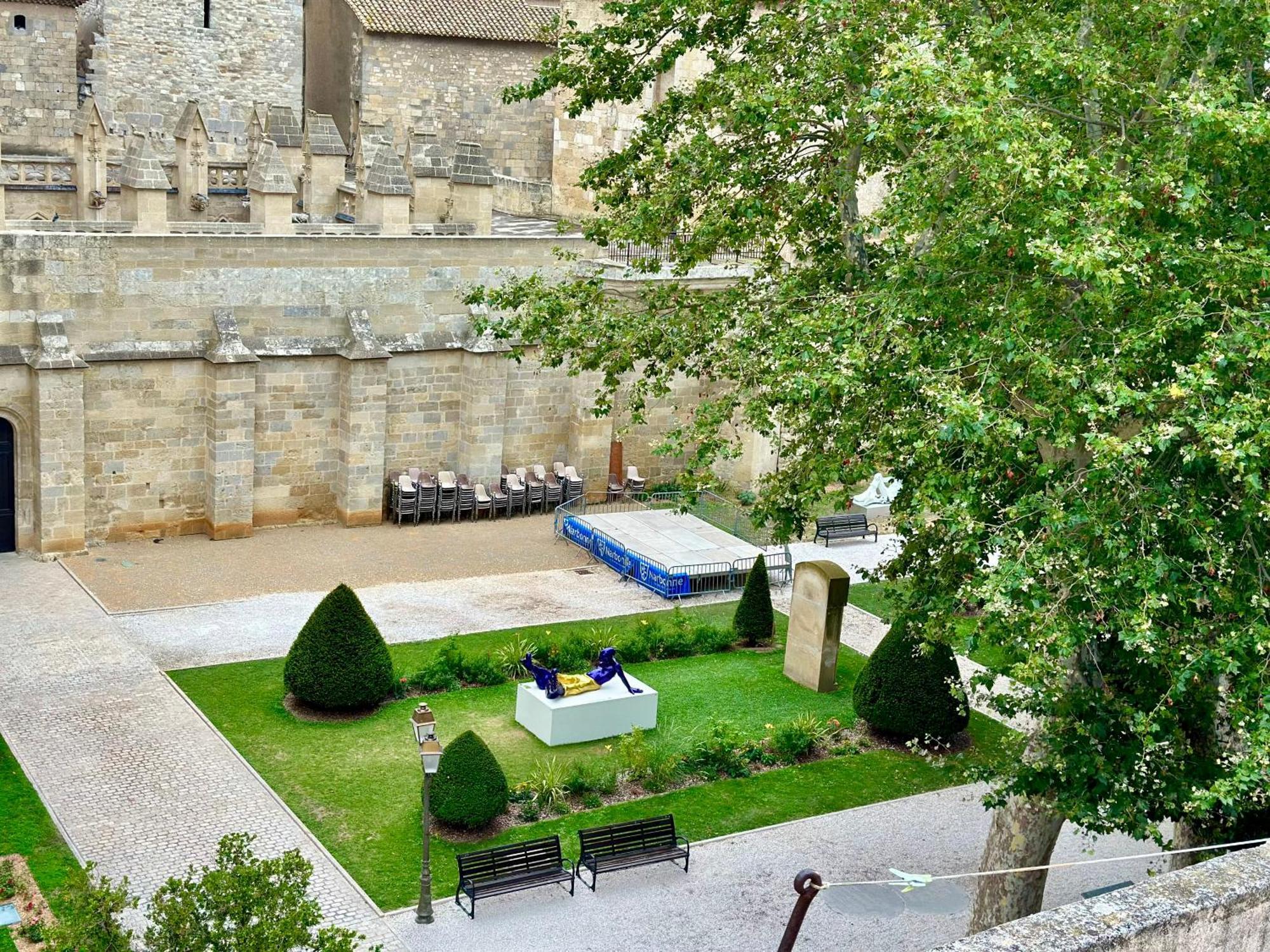 Tresors De La Cathedrale, Maison De Ville Sur 4 Niveaux Нарбон Екстериор снимка